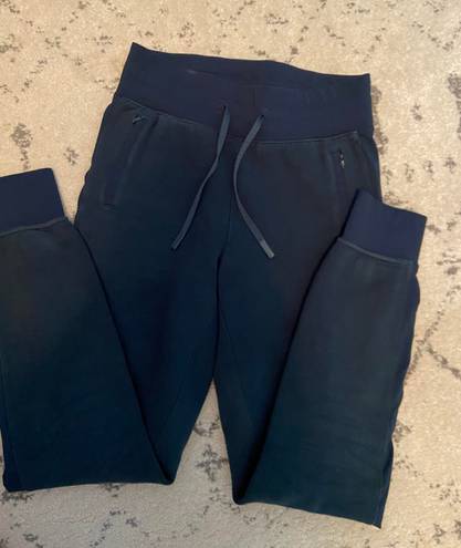 Lululemon Joggers Green Size 4