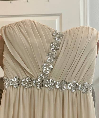 City Triangles Nude/Beige Formal Dress - Size 3