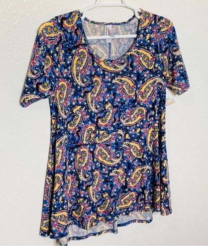 LuLaRoe 🔥🔥 $5 NWT  Paisley Print Flowy Scoop Neck Floral Print Blouse Sz M