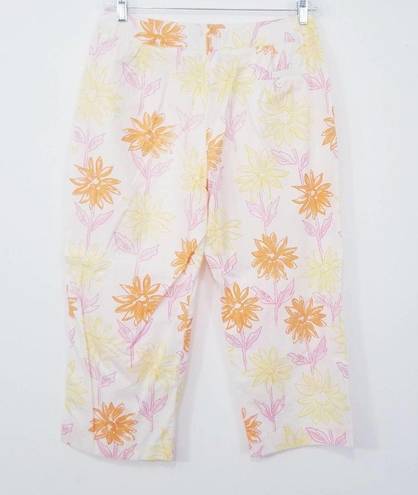 Larry Levine  Sport Stretch Floral High Rise Capri Pants