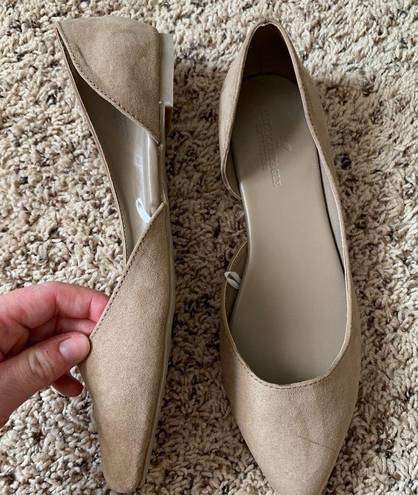 American Eagle  | Suede tan colored flats