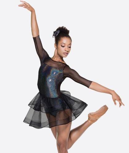 Revolution dance costume