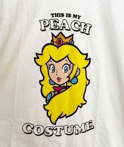 Nintendo Super Mario Peaches Costume T-Shirt Womens Size XL Graphic Print Tee Multicolor