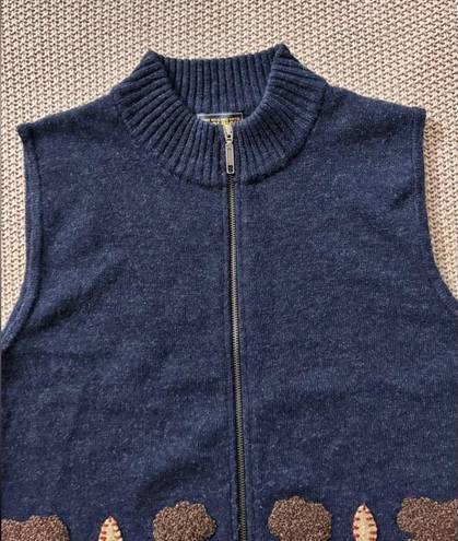 Woolrich  Women’s Vest Dark Indigo LambsWool Embroidered Bear Fish Sz Medium