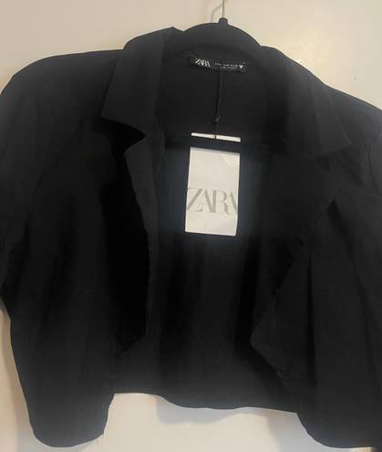 ZARA Black Cropped Blazer