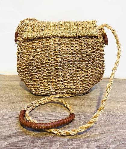 Krass&co Vintage G.H.Bass &  wicker/straw boho crossbody bag