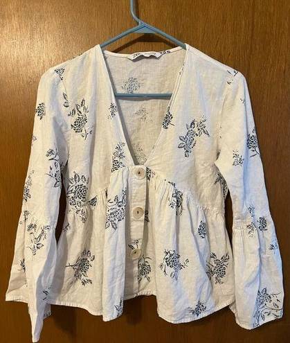 ZARA  white floral small bell sleeve top