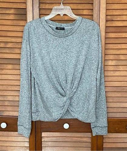 KLD Signature Boutique  Gray Crewneck Front Knot Long Sleeve Sweater Size Large