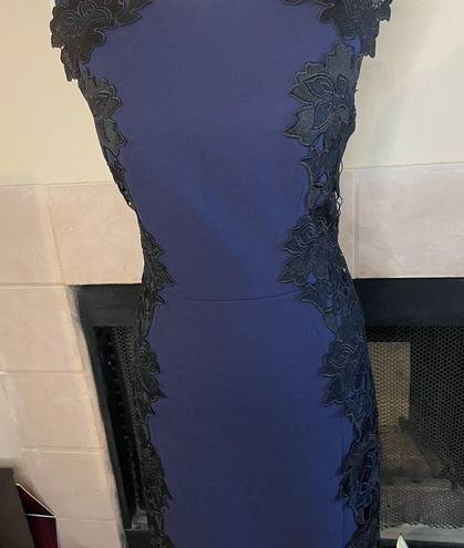 Betsey Johnson Betsy Johnson midnight Blue/ Embroidered lace dress size 6