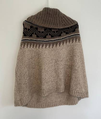 American Eagle Oatmeal Brown Black Nordic Fair Isle Acrylic WOOL Poncho Sweater