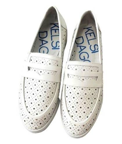 Kelsi Dagger  Women's Leather White Perforated Loafers Size 7.5