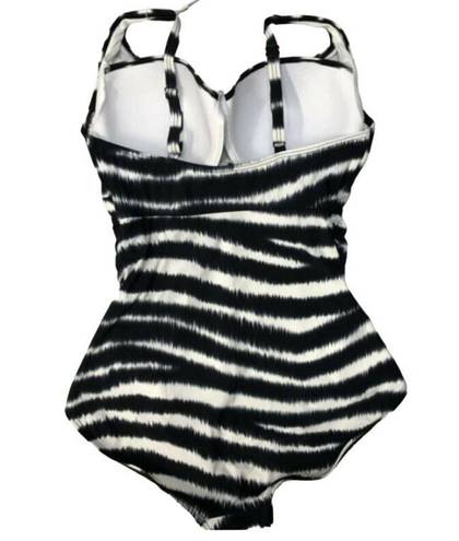 Coco reef Contours  Striped Black & White One Piece Swimsuit Twist 8 32D New