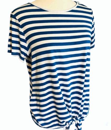 Riah Fashion Los Angeles Blue and White Striped Top •Size Medium