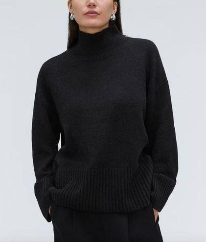 Everlane  The Cashmere Oversized Turtleneck Sweater Black