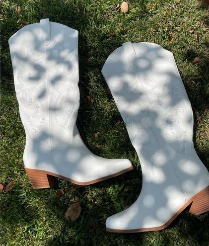 White cowboy festival boots Size 10