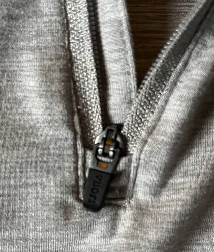 Vuori Quarter Zip