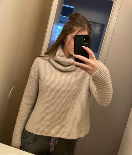 Banana Republic Sweater