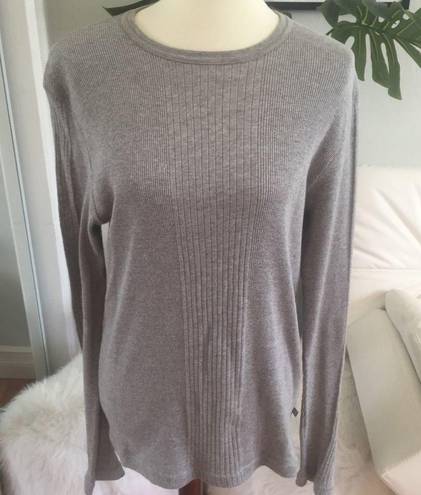 DKNY  Gray Long Sleeved Crew Neck Ribbed Design Lightweight Sweater Size M