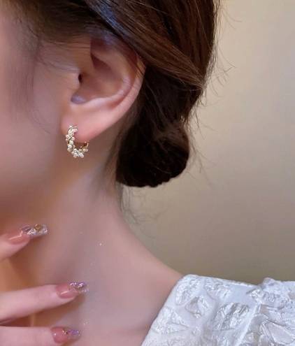 18K Gold Plated White Pearl Hoop Earrings for Women