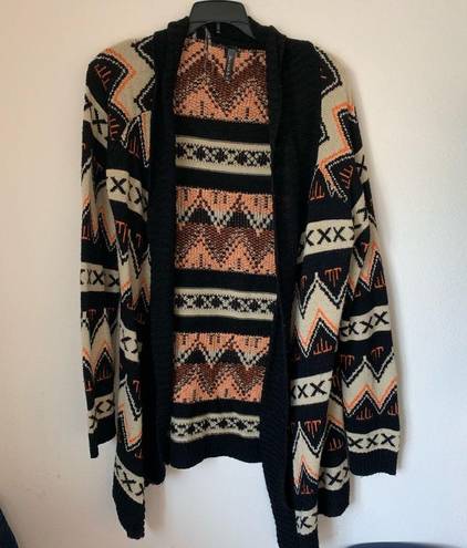 Full Tilt  Aztec Pattern Sweater/Cardigan