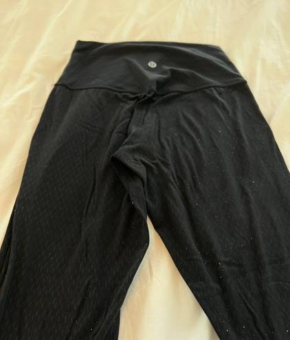 Lululemon black embossed align leggings 23”