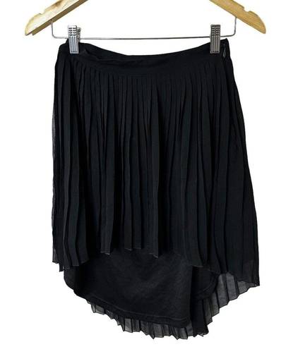 American Eagle  Womens Skirt Size 0 Black Pleated Lined Short Front Long Back