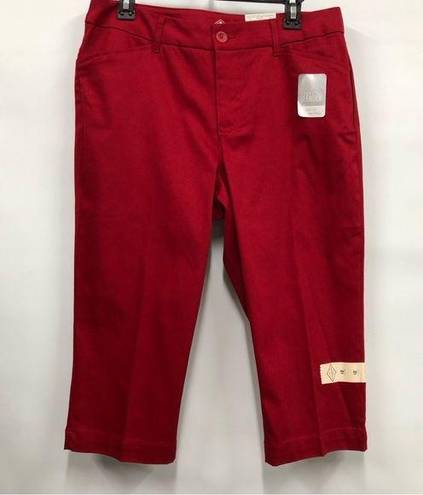 St. John’s Bay  rumba red capri mid rise women’s size 12