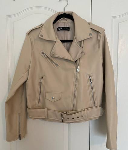 ZARA Cropped Faux Leather Jacket