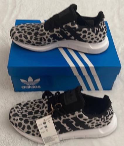 Adidas Swift Run Leopard-Print Shoe, Size: 9