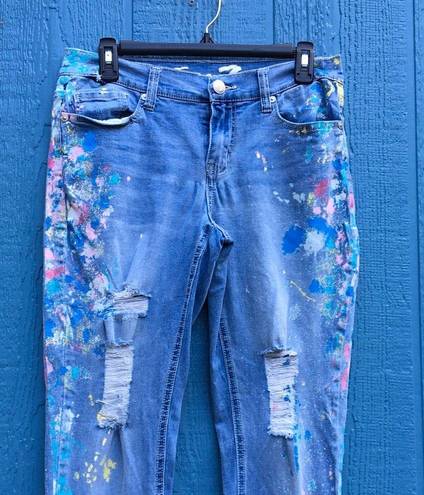 Seven7  Light Wash Factory Distressed Paint Spatter Straight Leg Jeans Size 27