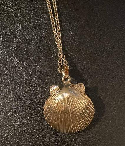 NWT Ocean Oyster Shell w Pearl Necklace 16" Lobster Lock