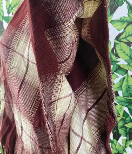 Hollister Blanket Print Open Front Shawl 1007