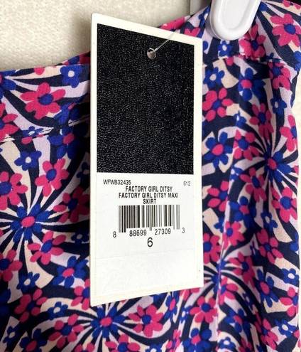 Juicy Couture  Ditsy Daisy Floral Silk Maxi Skirt Size 6 Pink Red New Black Label