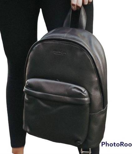 Krass&co American Leather  Black Backpack