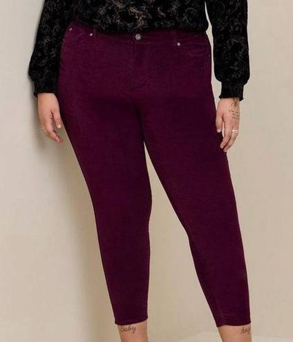 Torrid  NWT Bombshell Skinny Corduroy High Rise Jeans in Windsor Wine Size: 20T