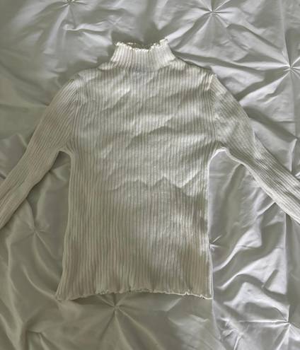 Forever 21 White Turtle Neck Long Sleeve