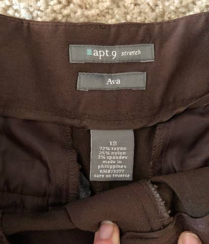 Apt. 9 Brown Capri work slacks never worn 