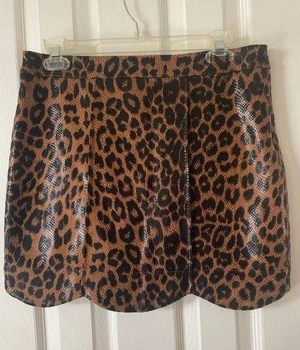 Main Strip  faux leopard skirt, Size M, $18, B53