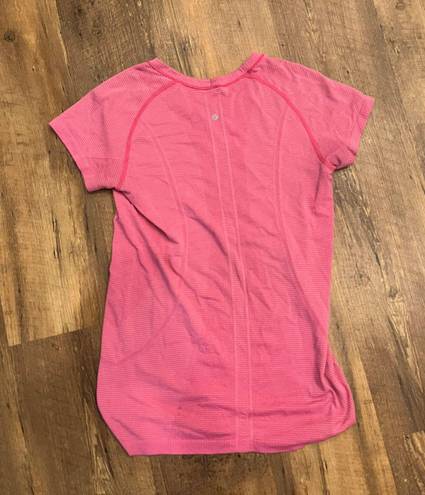 Lululemon Swiftly Tech Short Sleeve