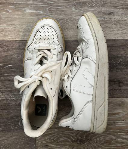 VEJA Sneakers