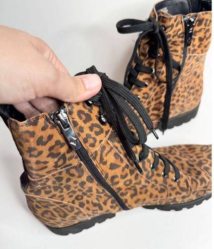 Donald Pliner  Boots Size 7 Leather Animal Print Classic Hiker Design Suede NEW