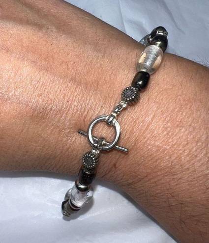 Toggle Closure Hematite and Glass Anklet