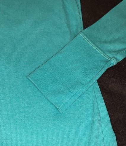 Aeropostale Women’s size large teal  original brand long sleeve shirt V neck