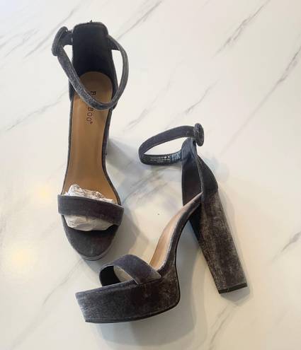 Bamboo Cute Gray velvet ankle straps Y2K 90s platform sandals chunky high heels