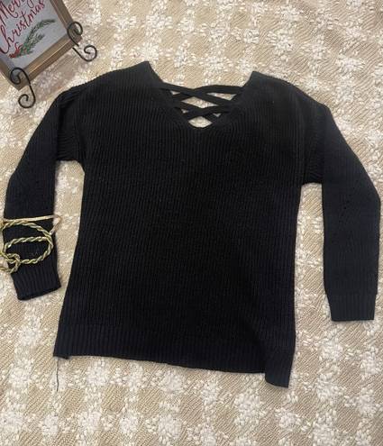 a.n.a .Long Sleeve V-Neck Sweater for Women Size L