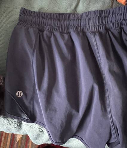 Lululemon Hotty Hot Short 2.5”