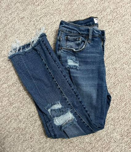 Kensie Distressed Jeans