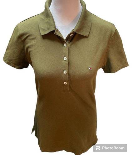 Tommy Hilfiger Olive Green Women’s Short Sleeve Polo Shirt Size Medium *flaw*