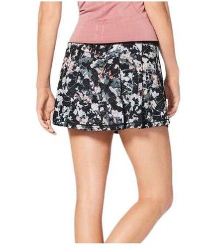 Lululemon  Pace Rival Skirt Sz 8 Reg