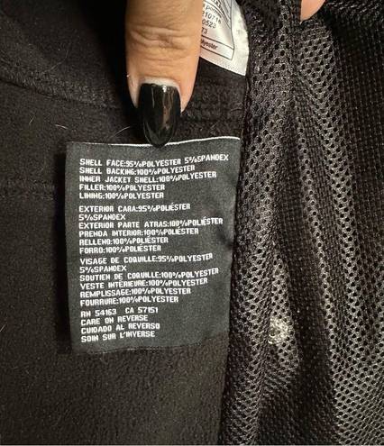 Guess  Black Double Zipper  Extra Warm  Jacket Size Medium